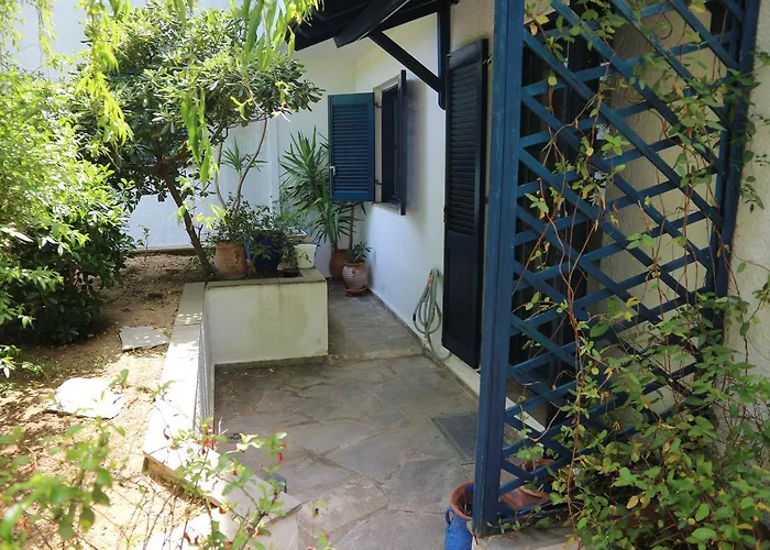 House With Marvelous View شقة *